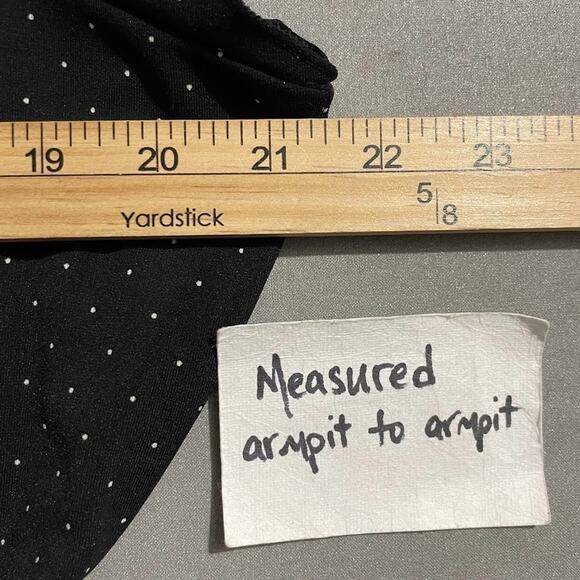 Liz Claiborne Tie Wrap Top Size XL Black White Polka Dot Office Siren Classic - Picture 8 of 9